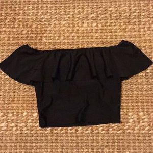 Kortni Jeane Ruffle Around Top BLACK